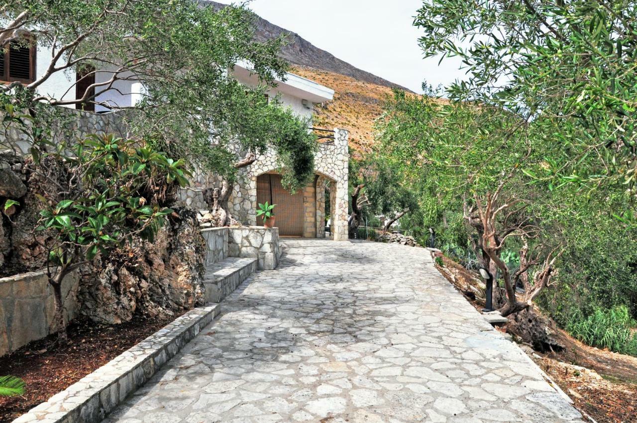 סקופלו Villa Mediterranea מראה חיצוני תמונה