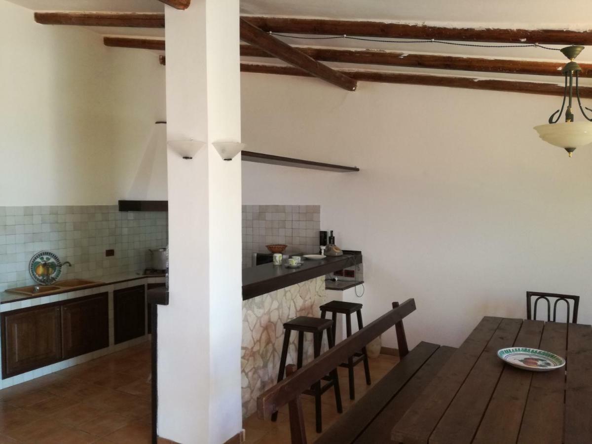 סקופלו Villa Mediterranea מראה חיצוני תמונה